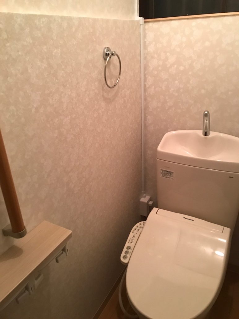 最新の簡易式水栓トイレ