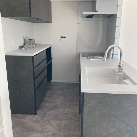 東京都大田区S様邸 キッチンリフォーム後 対面型システムキッチン タカラスタンダード レミュー